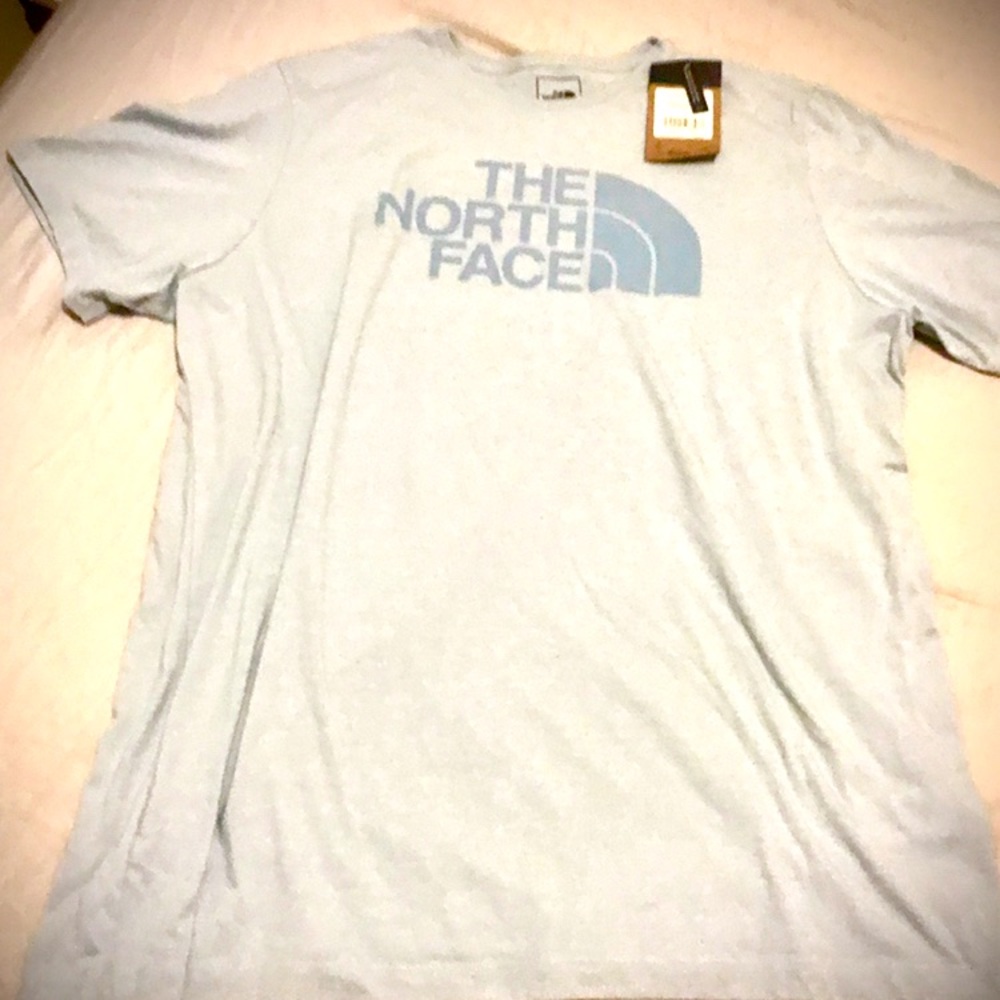 NWT Men’s North Face Shirt